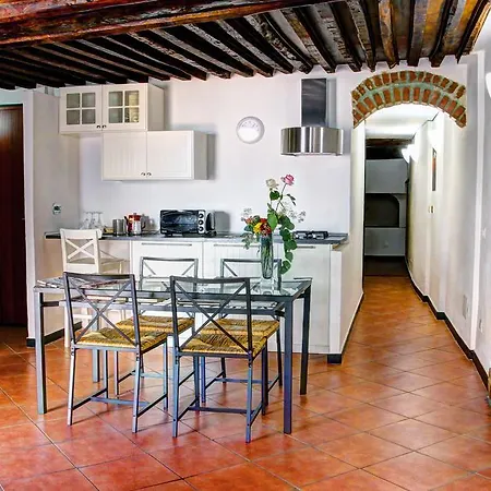Helvetia Apartment
